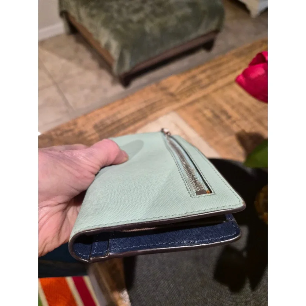 Kate Spade New York Colorblock Saffiano Leather Slim Bifold Wallet Mint‎ Navy
